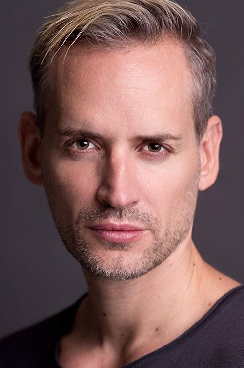 Casper Andreas photo