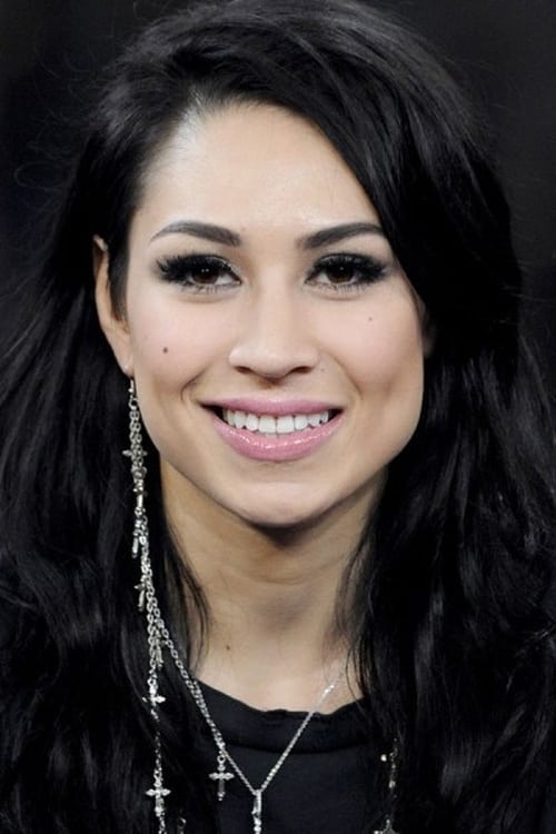 Cassie Steele photo
