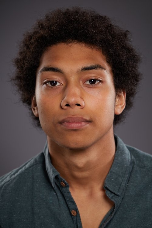 Chance Perdomo photo