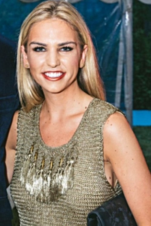 Claire Hardwick photo