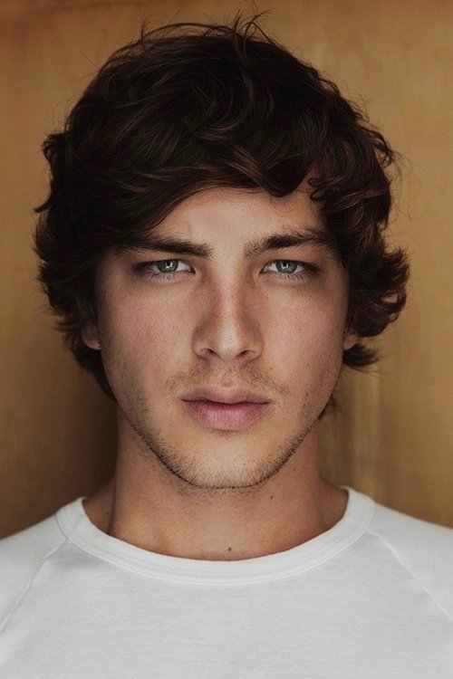 Cody Fern photo