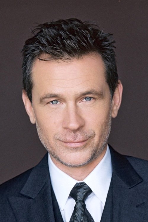 Connor Trinneer photo