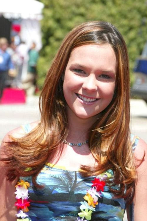 Courtnee Draper photo