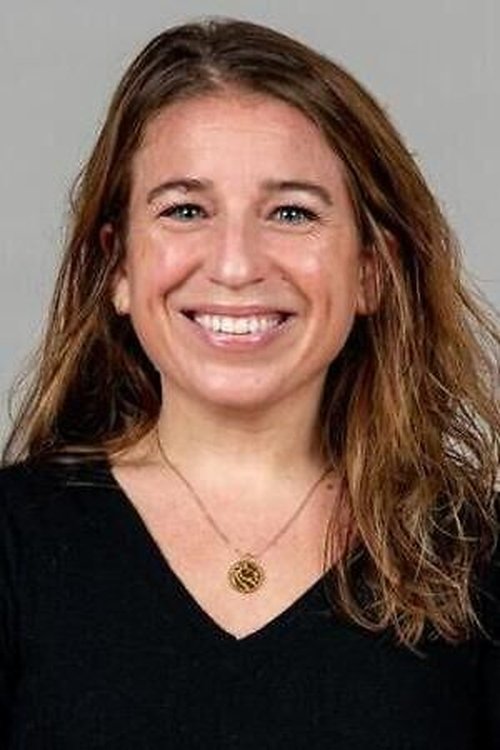 Courtney Bertolone photo