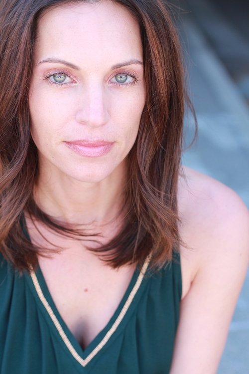 Courtney Compton photo