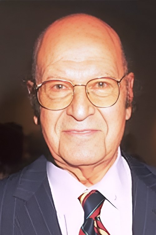 Cüneyt Gökçer photo