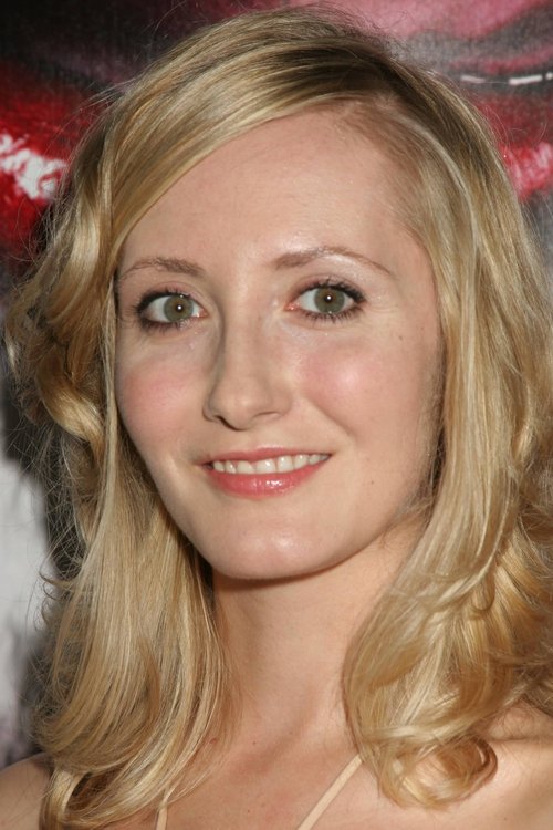 Danielle James photo