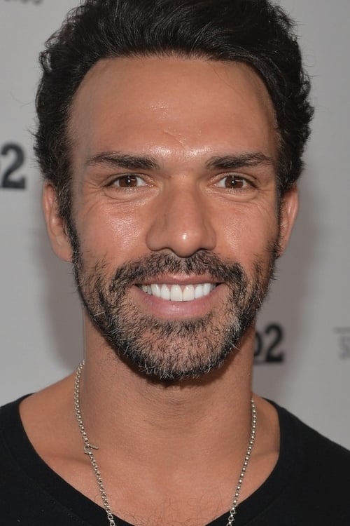 Darren Shahlavi photo