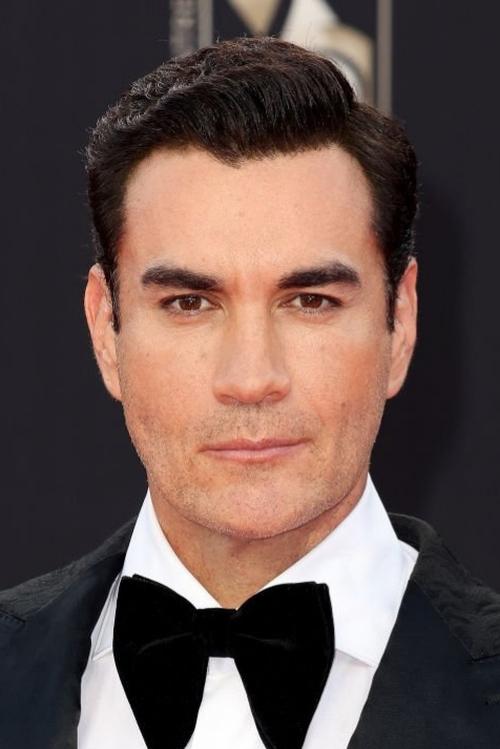 David Zepeda photo