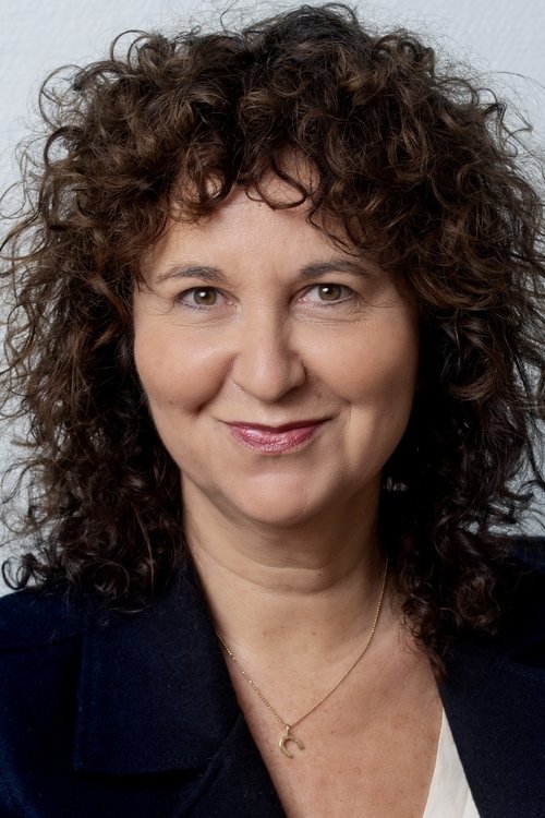 Denize Karabuda photo