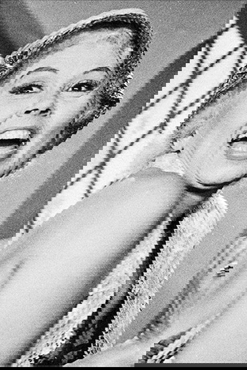 Dercy Gonçalves photo