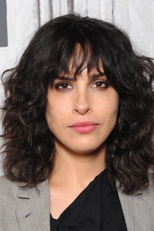Desiree Akhavan photo