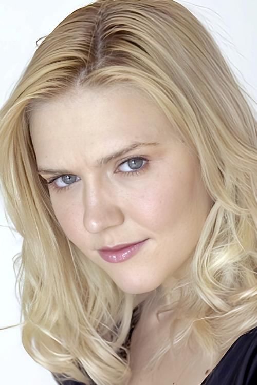 Dominique Swain photo