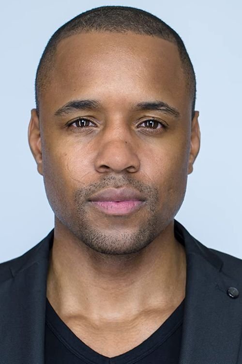 Dylan Synclaire photo