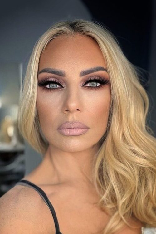 Elena Tsavalia photo