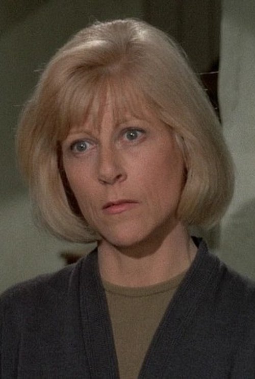 Eléonore Hirt photo