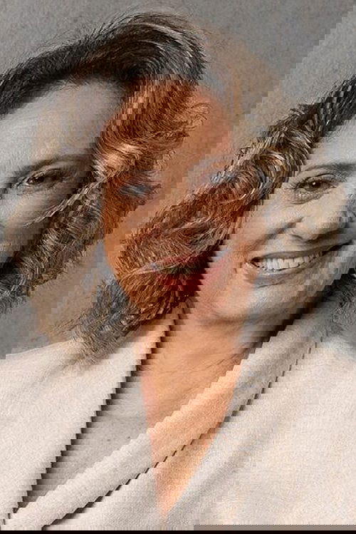 Eliane Giardini photo