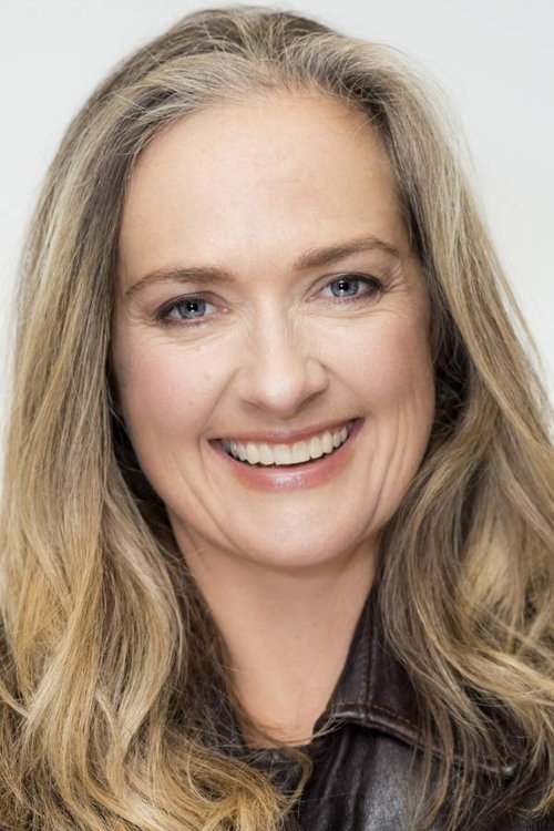 Elisabeth Easther photo