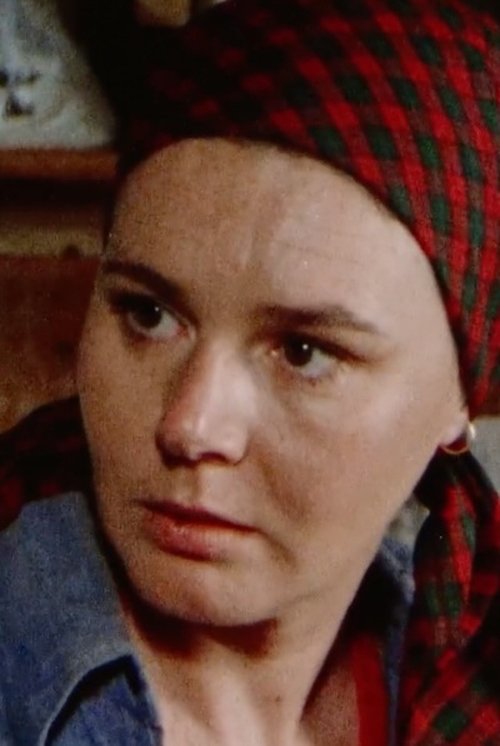 Elizabeth Huddle photo