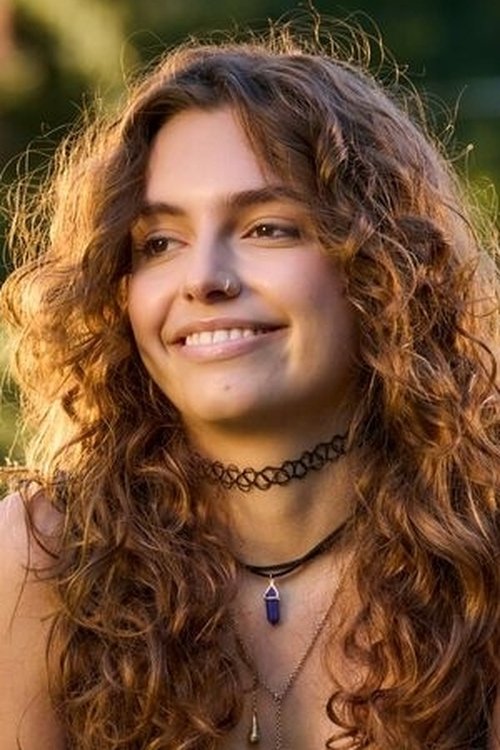 Ella Van Remortel photo