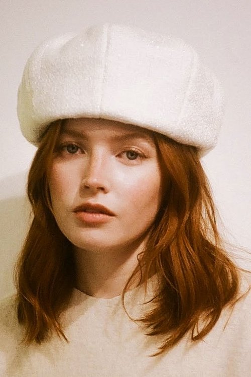 Ellie Bamber photo