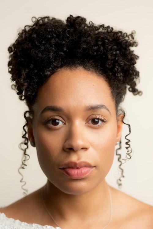 Ellouise Shakespeare-Hart photo