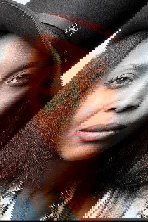 Erykah Badu photo