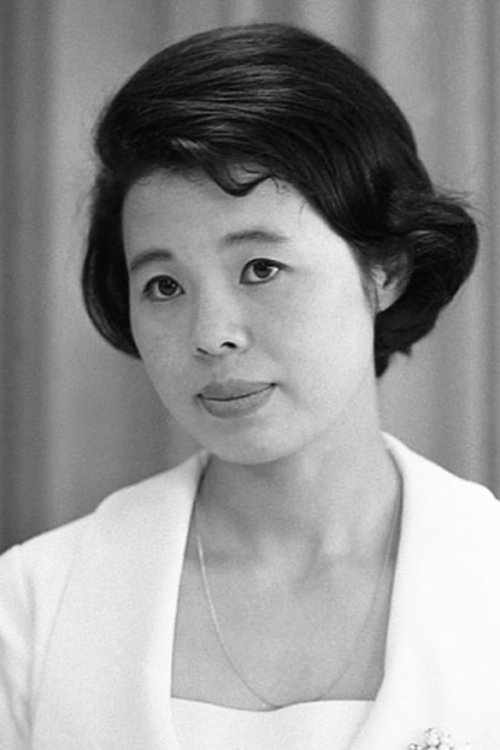 Etsuko Ichihara photo