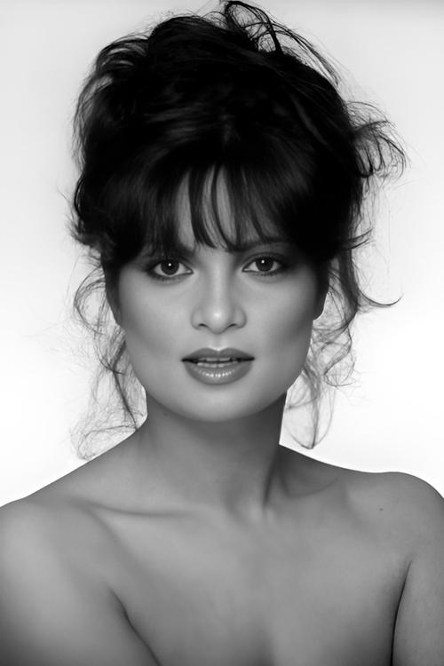 Françoise Pascal photo