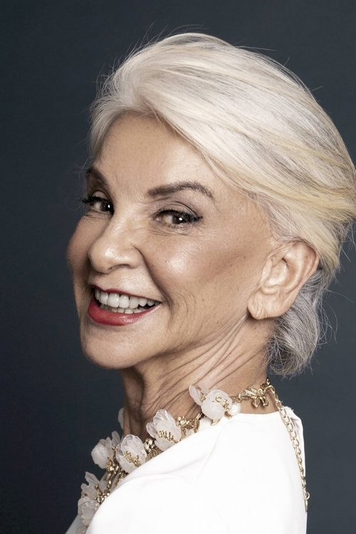 Gabriela Hernández photo