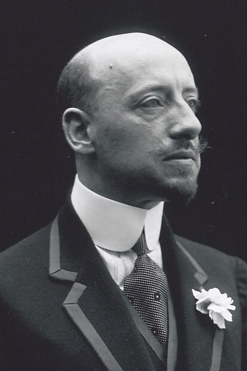 Gabriele D'Annunzio photo