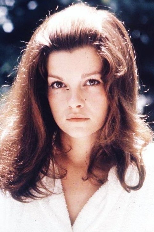 Geneviève Bujold photo