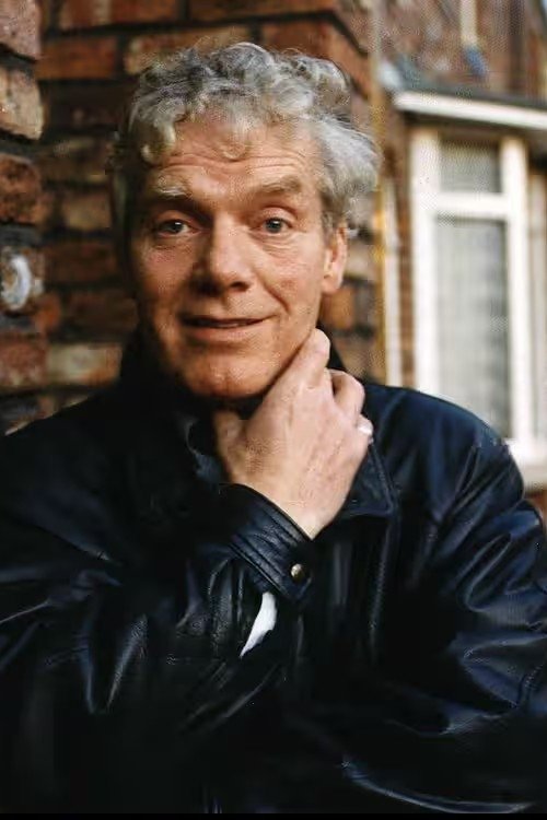 Geoffrey Hinsliff photo