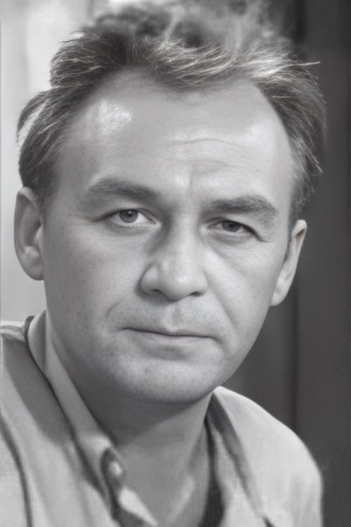 Georgi Shapovalov photo