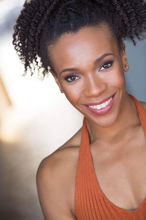 Geri-Nikole Love photo