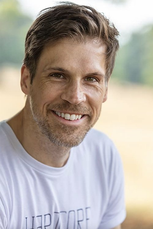 Profile image of Giles Alderson