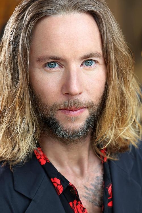 Greg Cipes photo