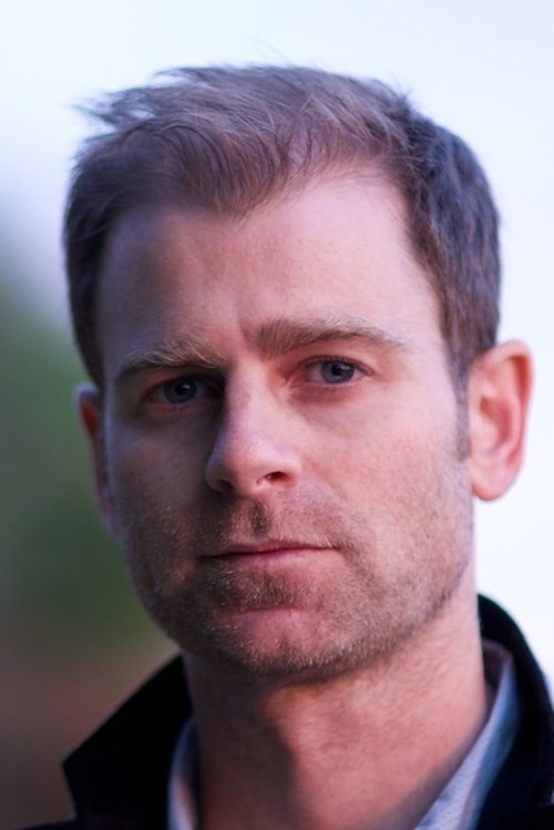 Gregor Collins photo