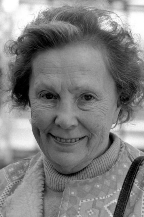 Gretchen Franklin photo