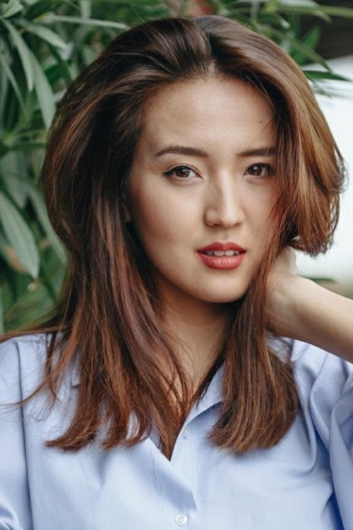 Gulnaz Zholanova photo