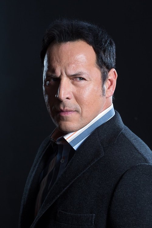 Hector Echavarria photo