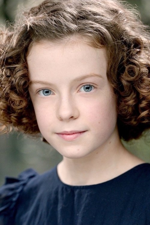 Honor Kneafsey photo