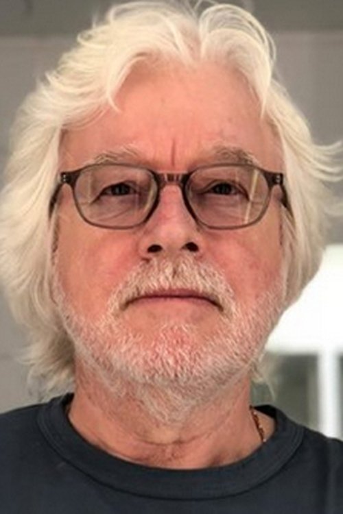 Profile image of Ian Toynton