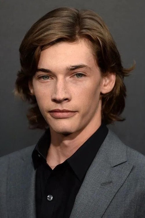 Jacob Lofland photo