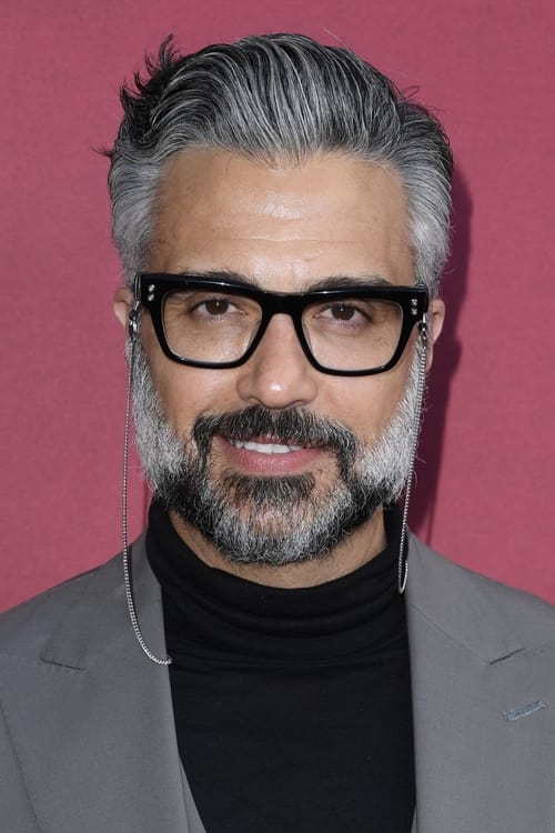 Jaime Camil photo