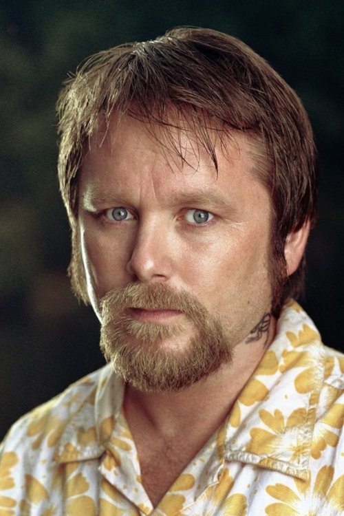 Jaimz Woolvett photo