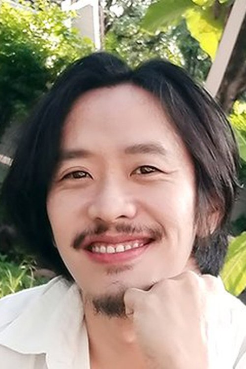 Jirapat Uttamanan photo