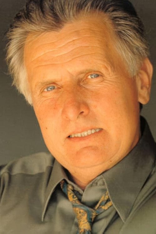 Joe Estevez photo