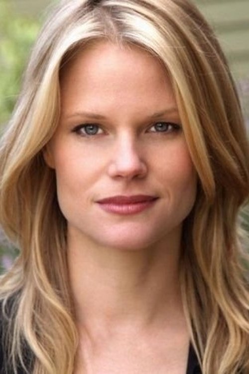 Joelle Carter photo