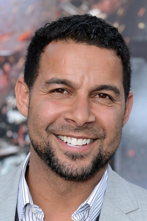 Jon Huertas photo